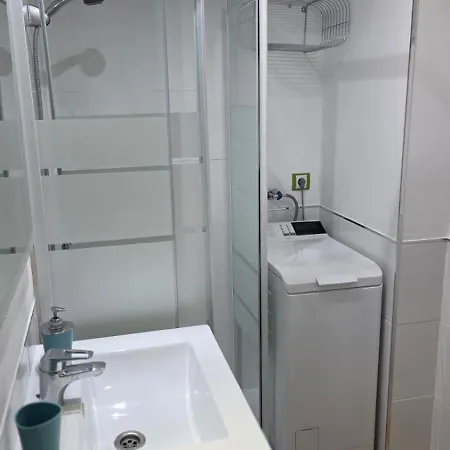 Victoria - Americas *